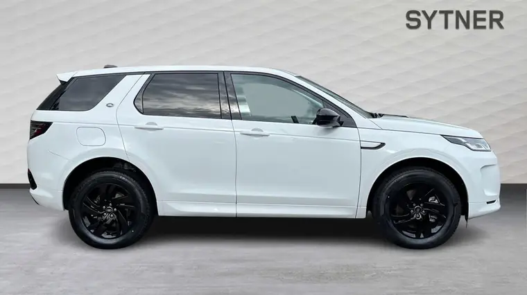 2025 Land Rover Discovery Sport P270e S, photo 2