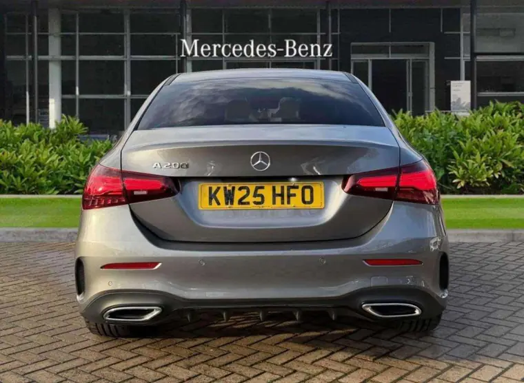 2025 Mercedes-Benz A200 AMG Line Premium Plus, photo 5