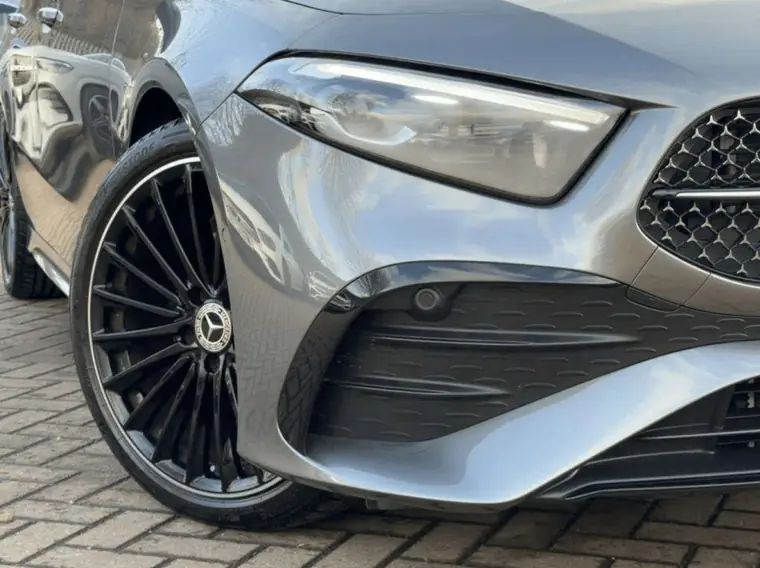 2025 Mercedes-Benz A200 AMG Line Premium Plus, photo 6