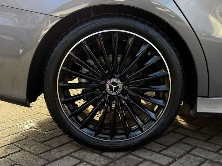 2025 Mercedes-Benz A200 AMG Line Premium Plus, photo 7
