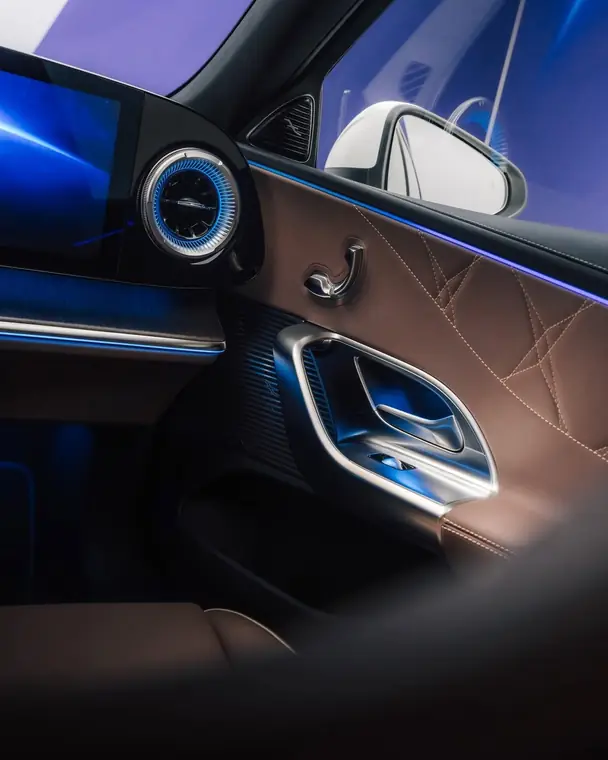Mercedes-Benz C-Class electric, photo 5