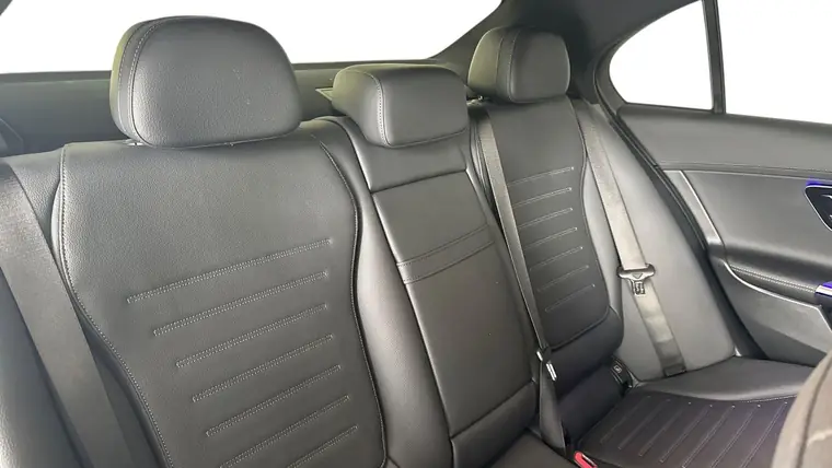 2025 Mercedes-Benz C200 AMG Line, photo 10
