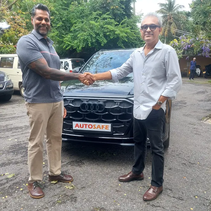 Autosafe client receiving their car