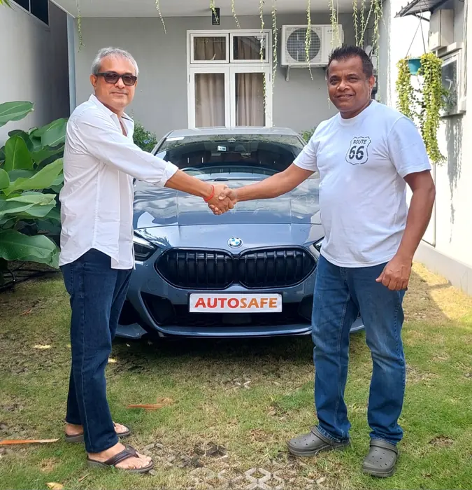 Autosafe client receiving their car